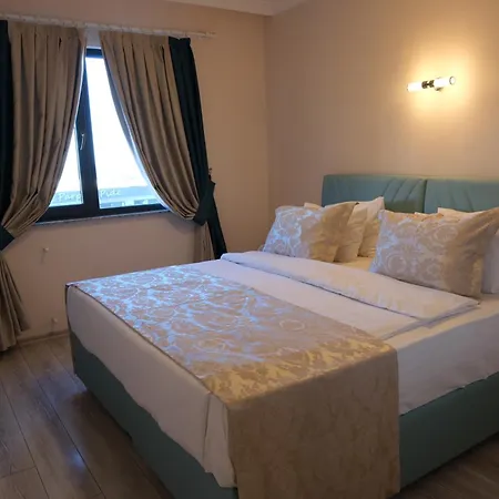 Sahin Tepesi 公寓式酒店 4*